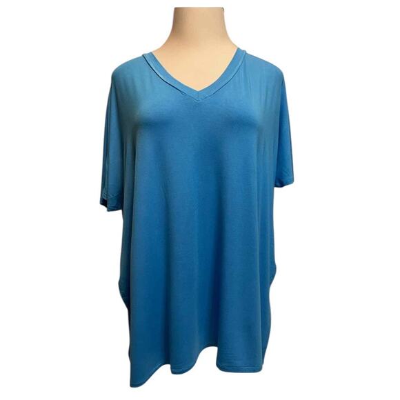 Zenana Luxe Rayon V-Neck Tee in Ocean Blue – 3X - Picture 4 of 5